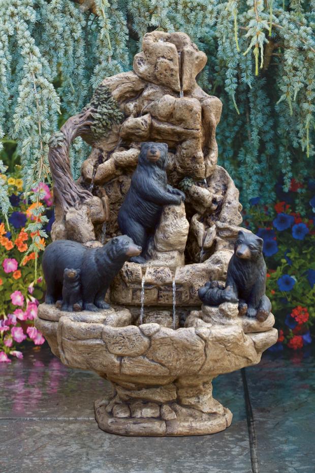 Massarelli's Wildlife Fountain - Thumbnail 3