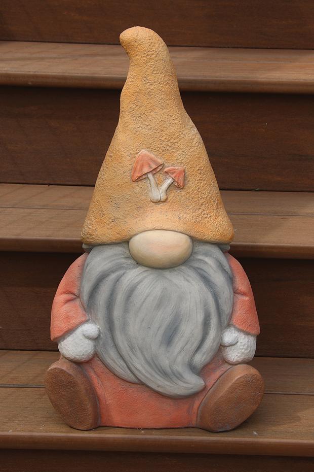 Massarelli's Garden Gnome Statue - Thumbnail 3