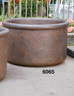 Urns & Planters