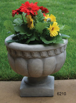Urns & Planters