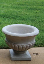 Urns & Planters