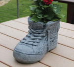 Urns & Planters