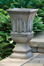 Urns & Planters
