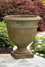 Urns & Planters