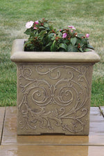 Urns & Planters