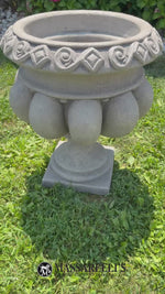 
      24" Fancy Urn
      